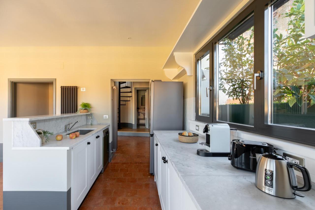 Iflat Magical Flat By The Tiber Apartment Rome Exterior photo